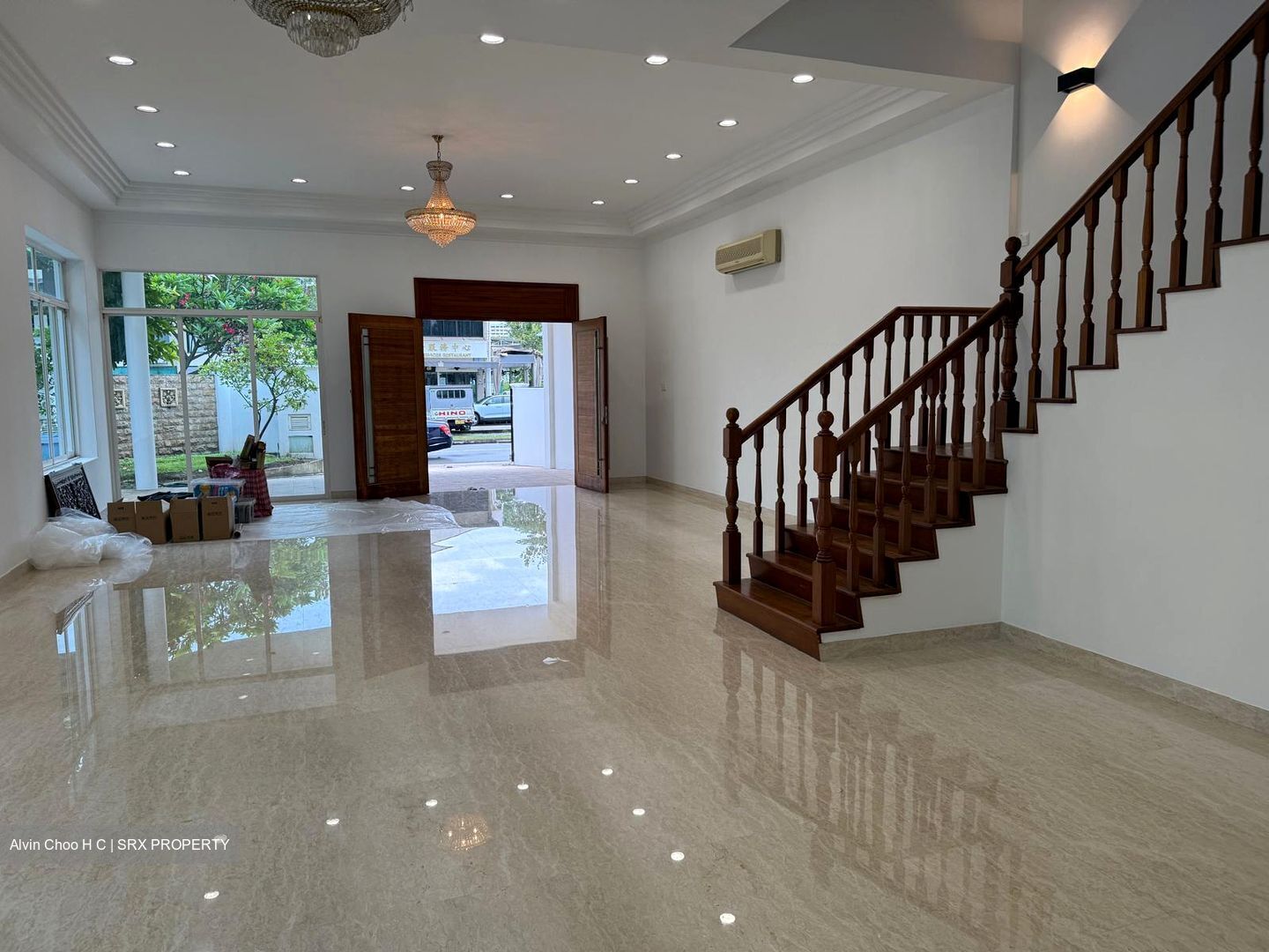 People's Garden (D19), Terrace #542933411